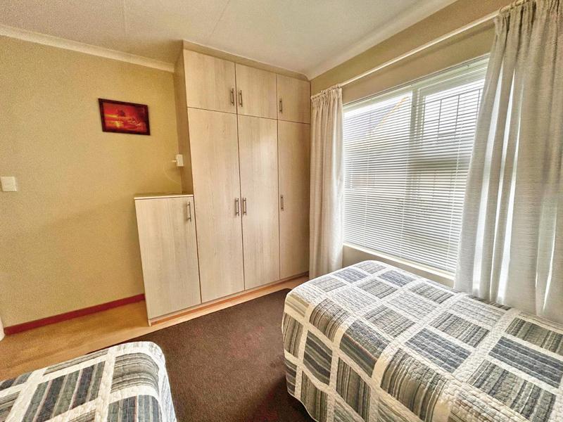 4 Bedroom Property for Sale in Stilbaai Wes Western Cape